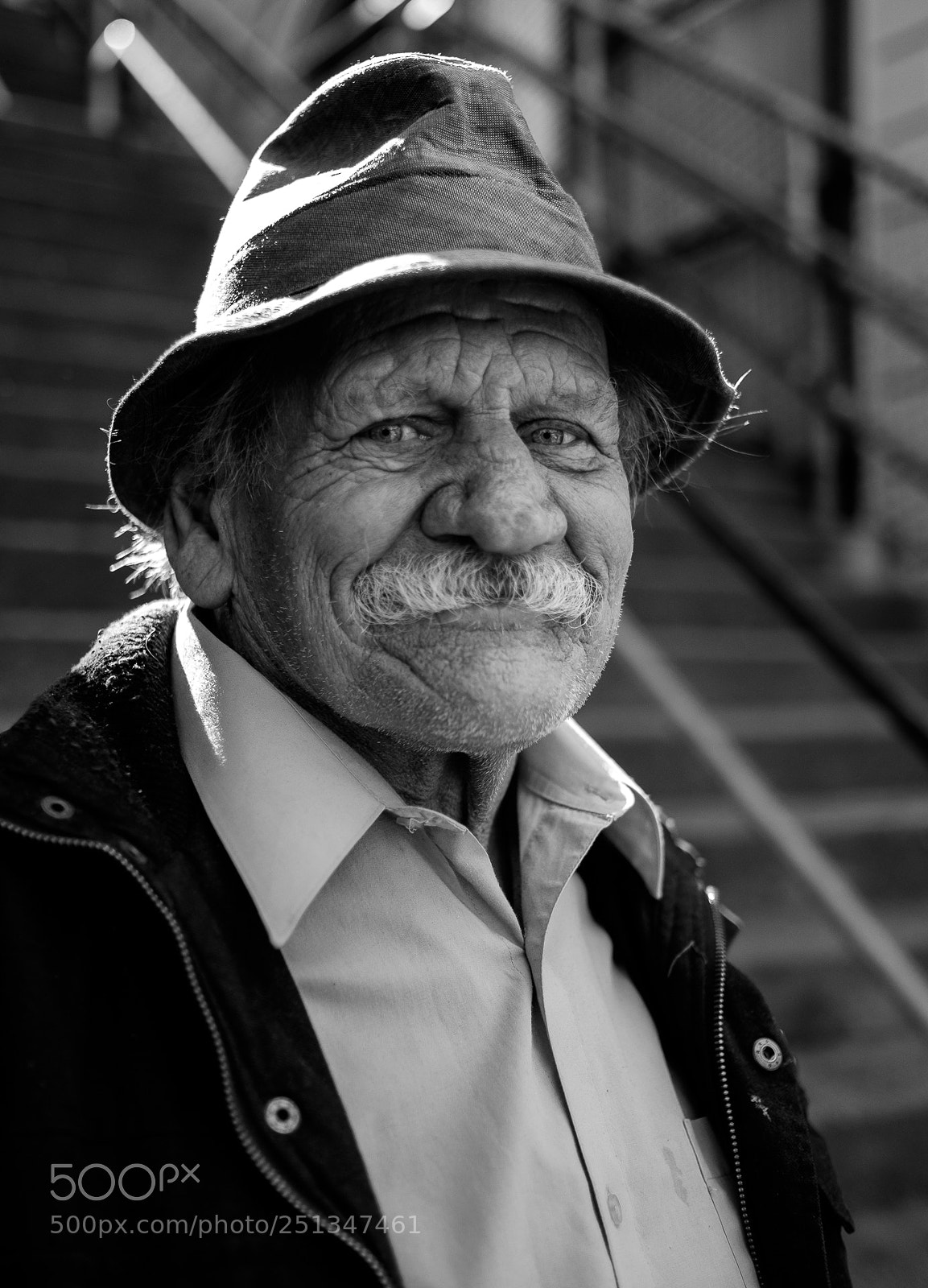 Fujifilm X-T1 sample photo. Hat. photography