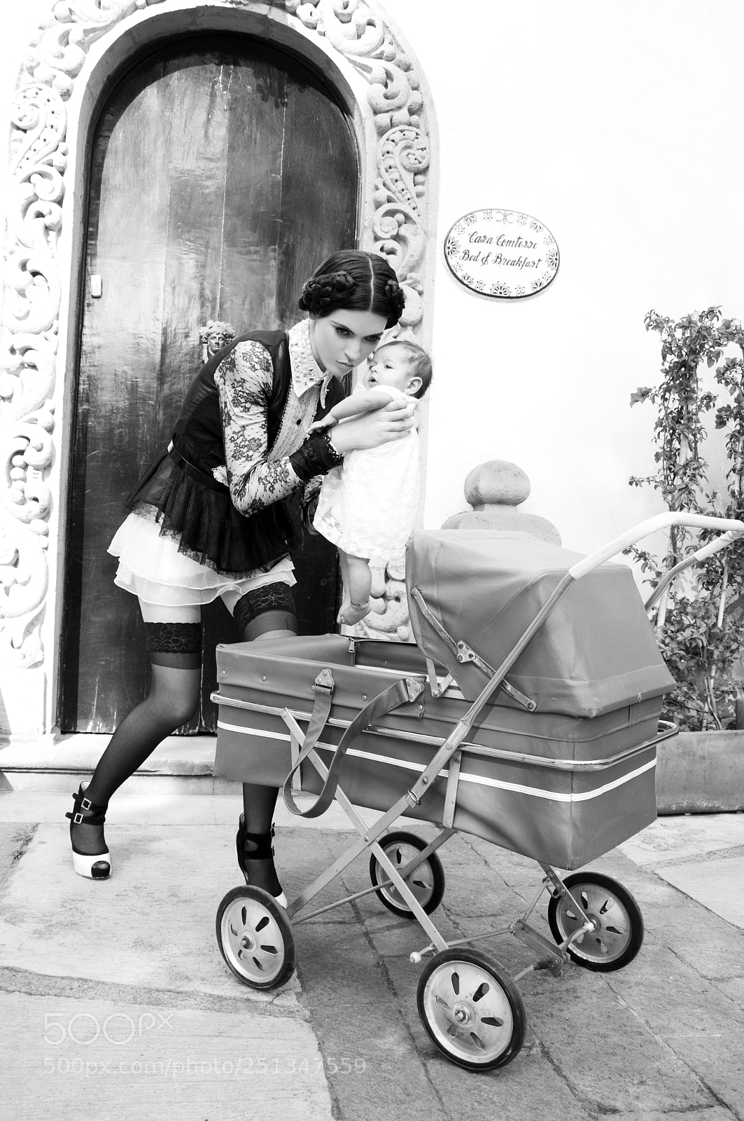 Nikon D300S sample photo. Moda editorial en blanco photography
