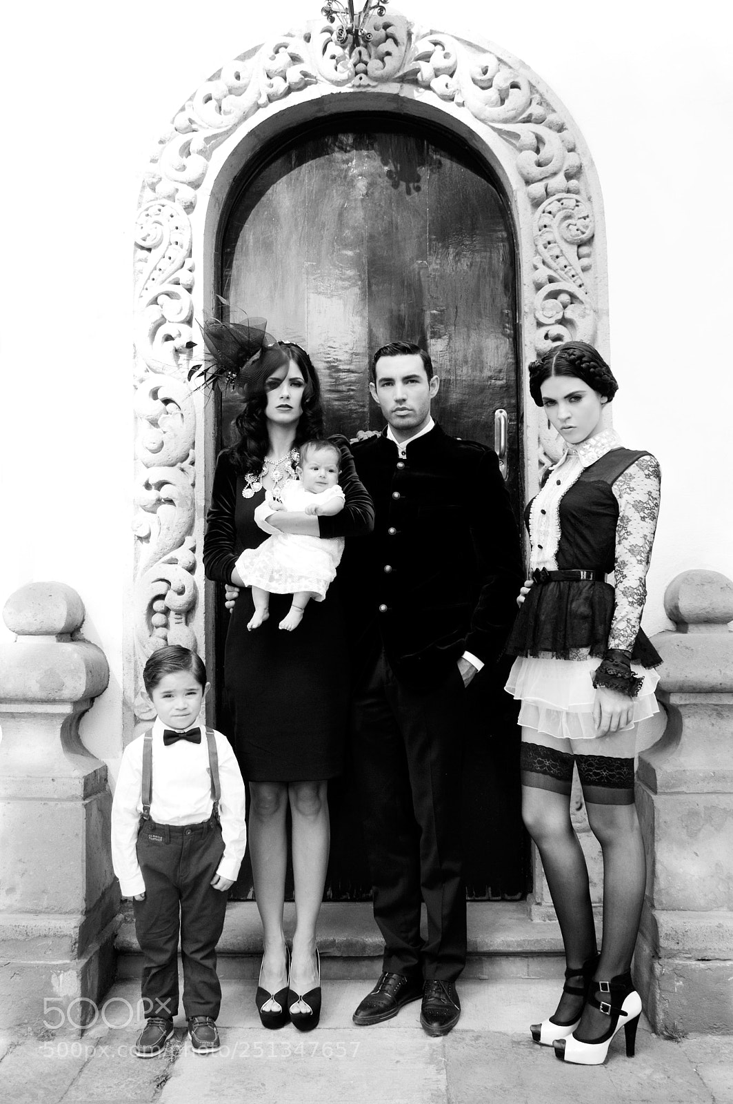 Nikon D300S sample photo. Moda editorial en blanco photography