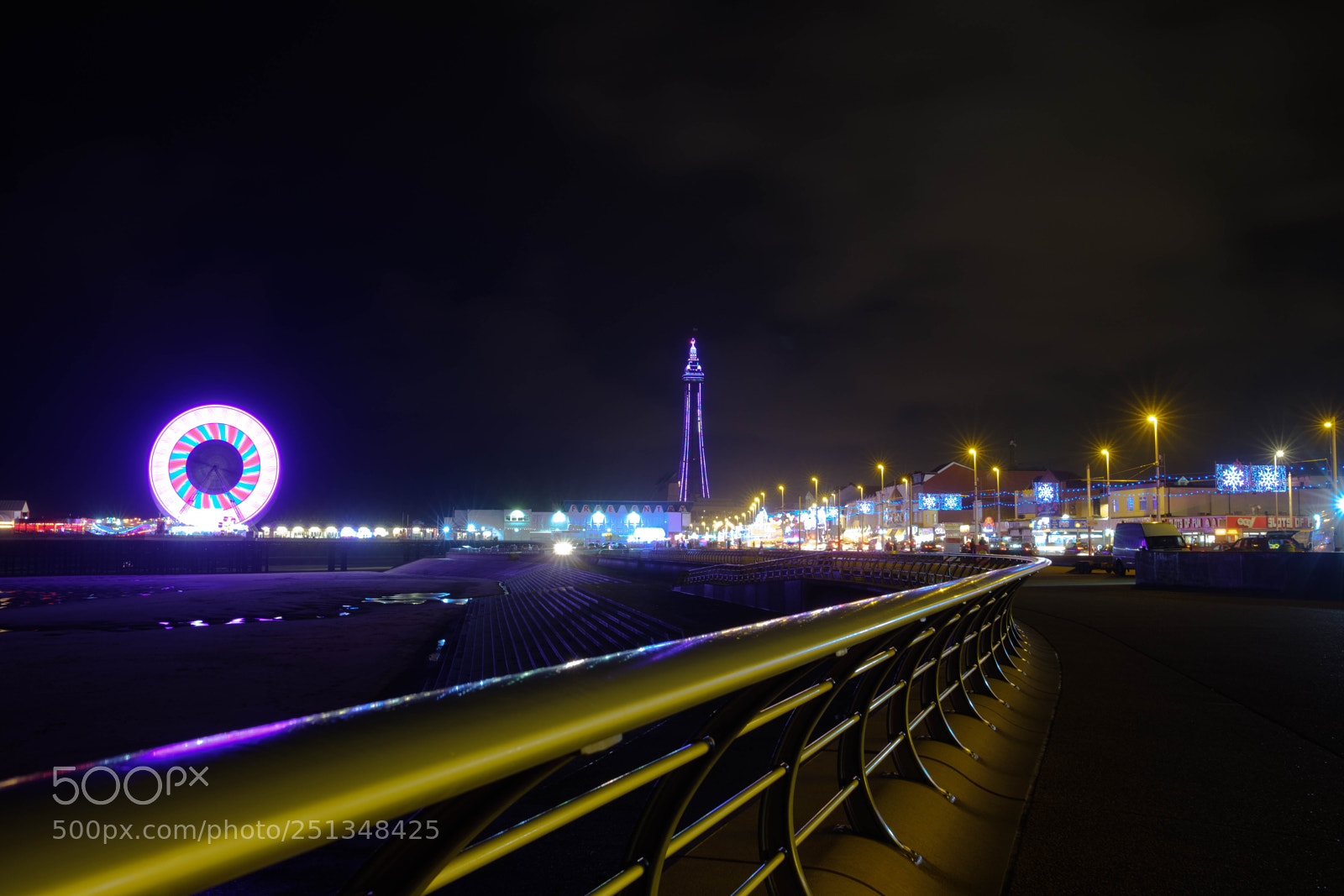 Fujifilm X-T20 sample photo. Night illuminations photography