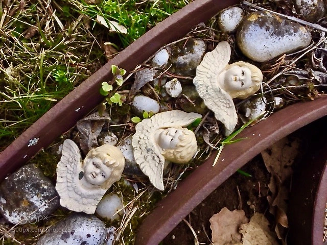 Apple iPhone 6 sample photo. Angels on an abandoned photography