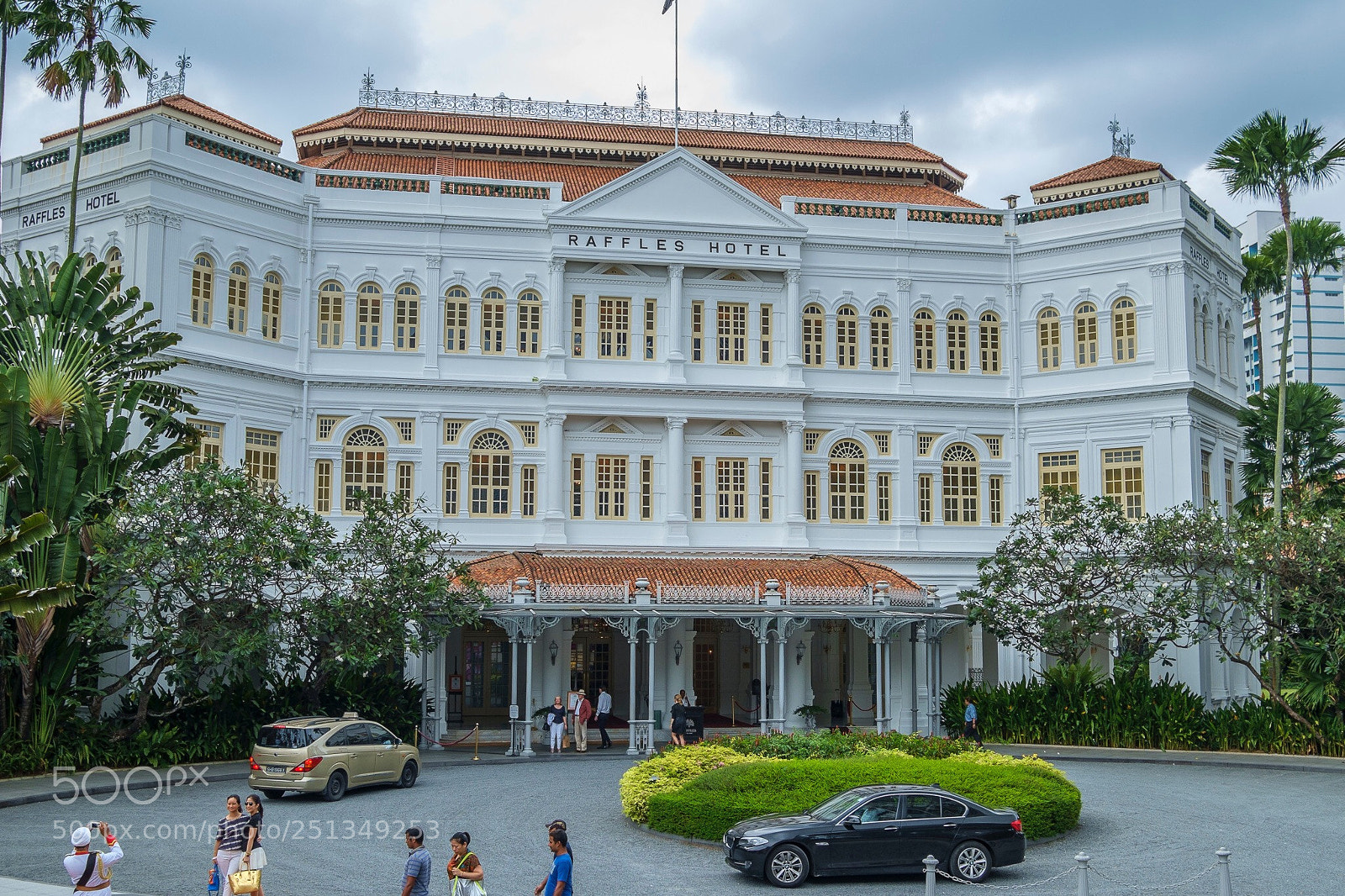 Fujifilm X-E1 sample photo. Raffles hotel photography