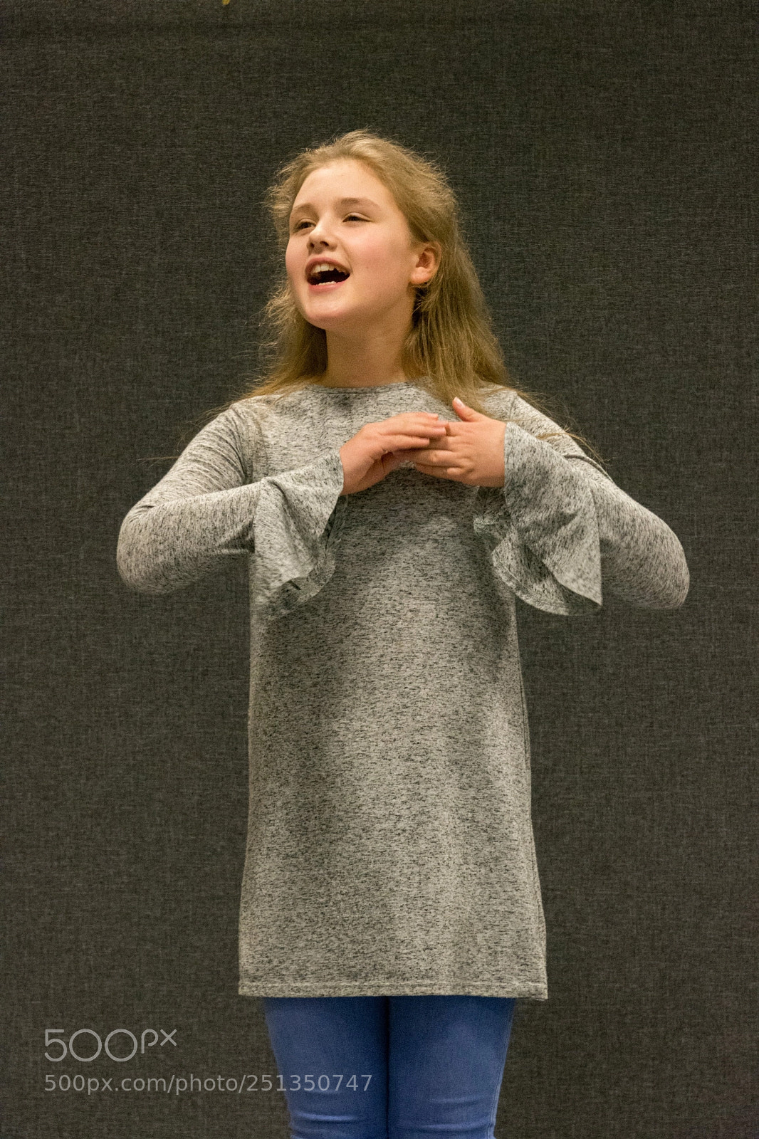 Nikon D7200 sample photo. Entertainer photography