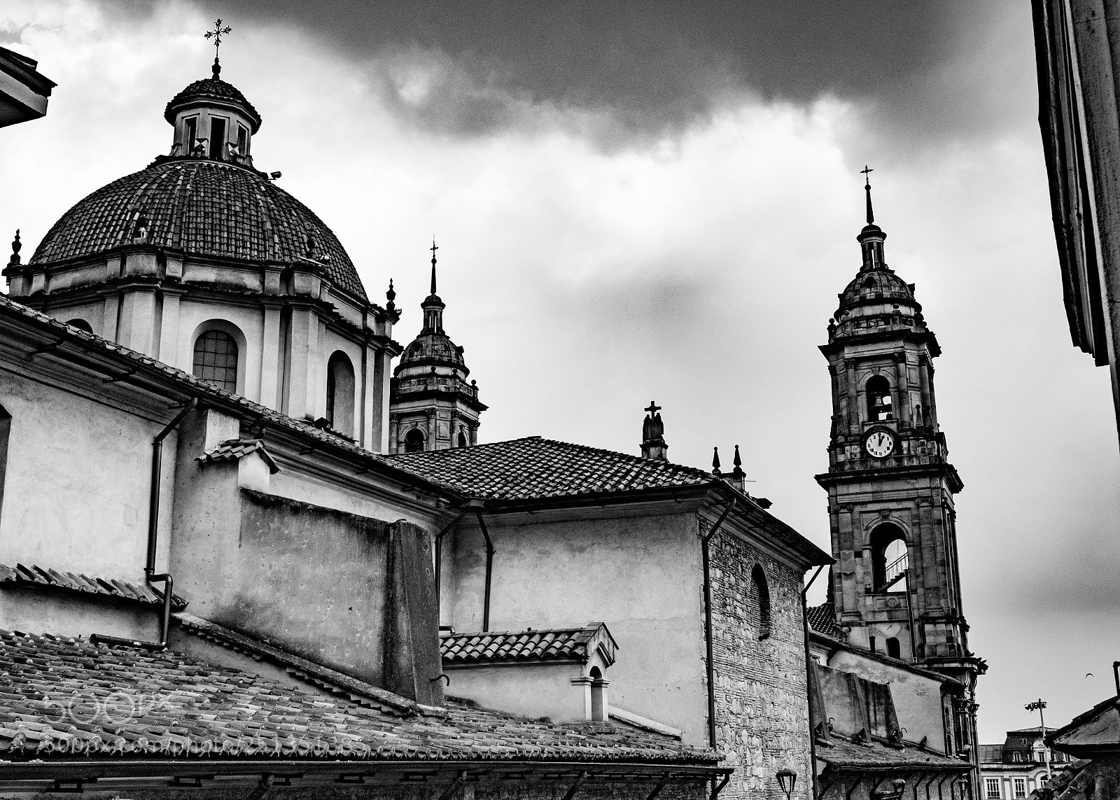 Panasonic Lumix DMC-GX7 sample photo. Church steeples bogota photography