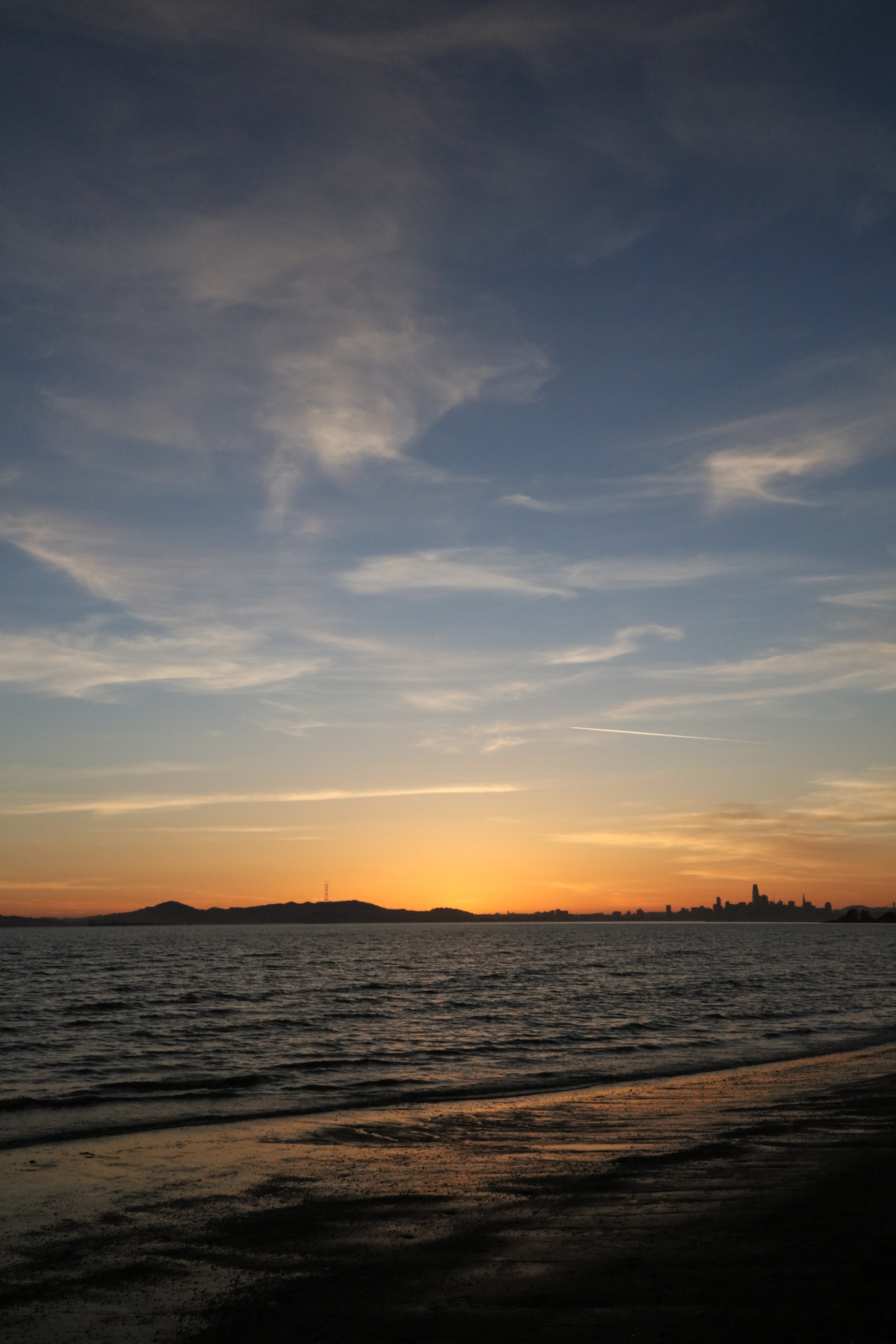 Canon EF 24-105mm F4L IS II USM sample photo. Alameda beach sunset photography