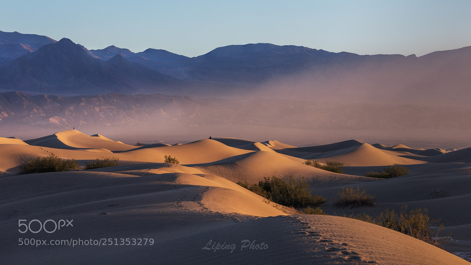 Canon EOS 5D Mark IV sample photo. Windy sand dune photography
