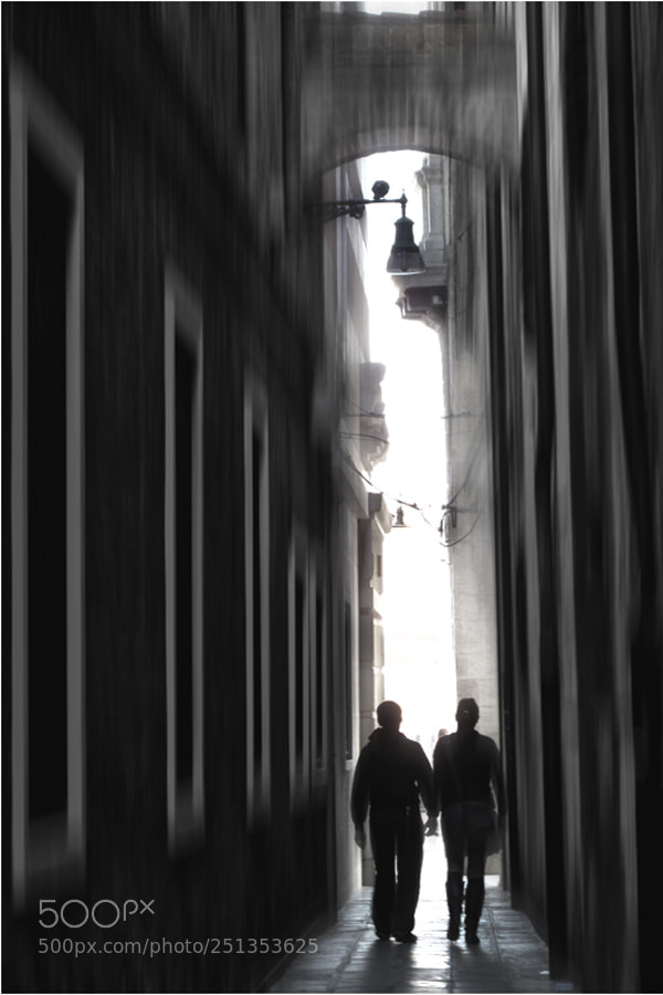 Canon PowerShot G10 sample photo. Calle degli albanesi photography