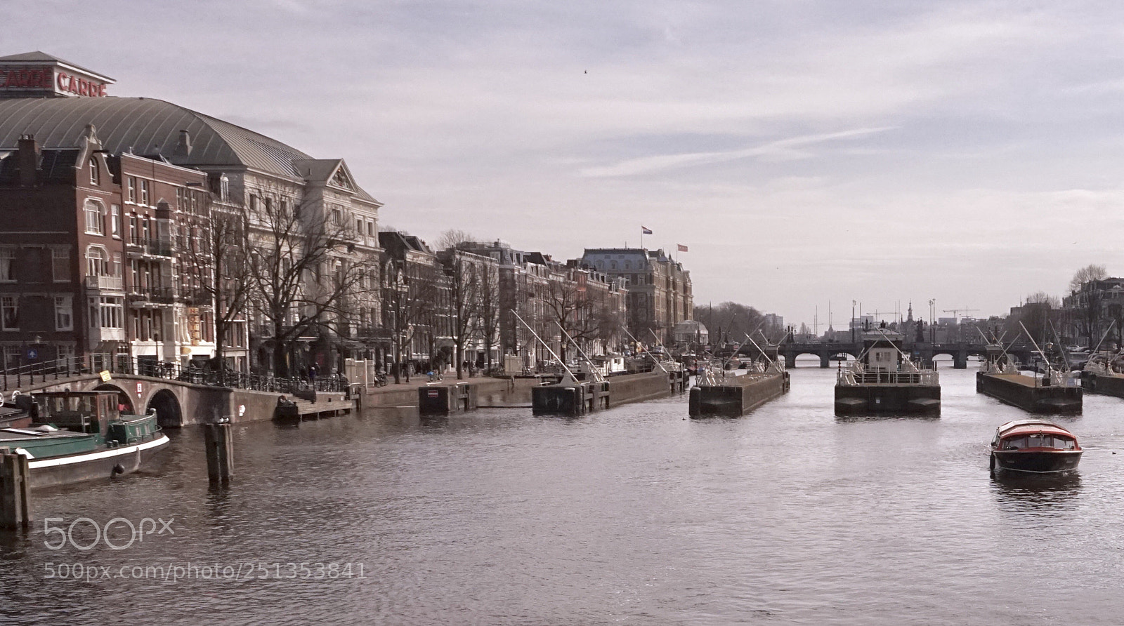 Sony a7 sample photo. Don’t carre photography