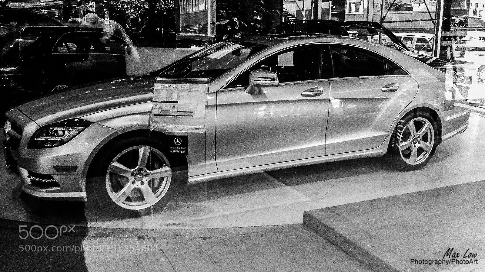 Apple iPhone 4 sample photo. Benz in the window photography