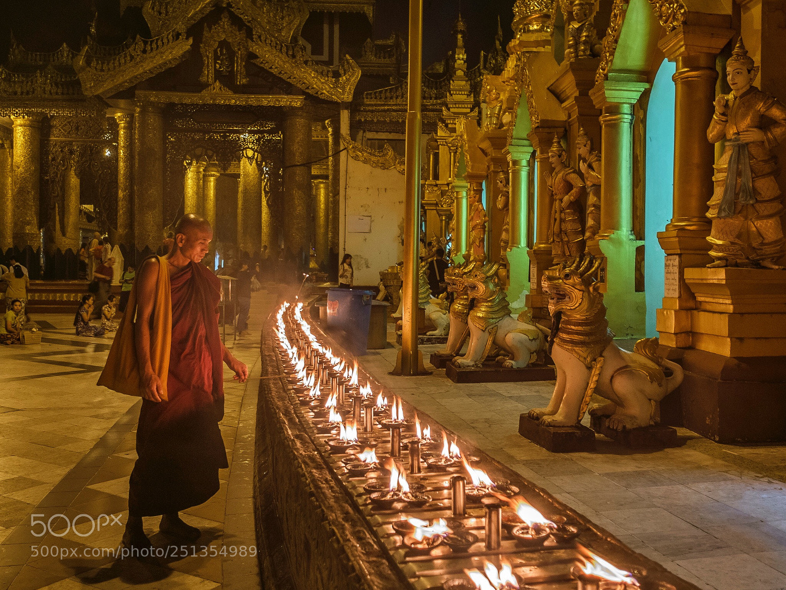 Fujifilm X-E1 sample photo. Shwedagon pagoda yangon photography