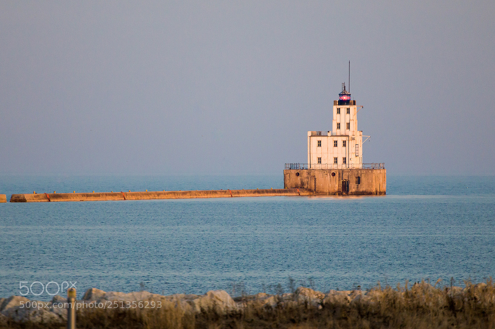 Canon EOS 5D Mark IV sample photo. Lighthouse at sunset photography