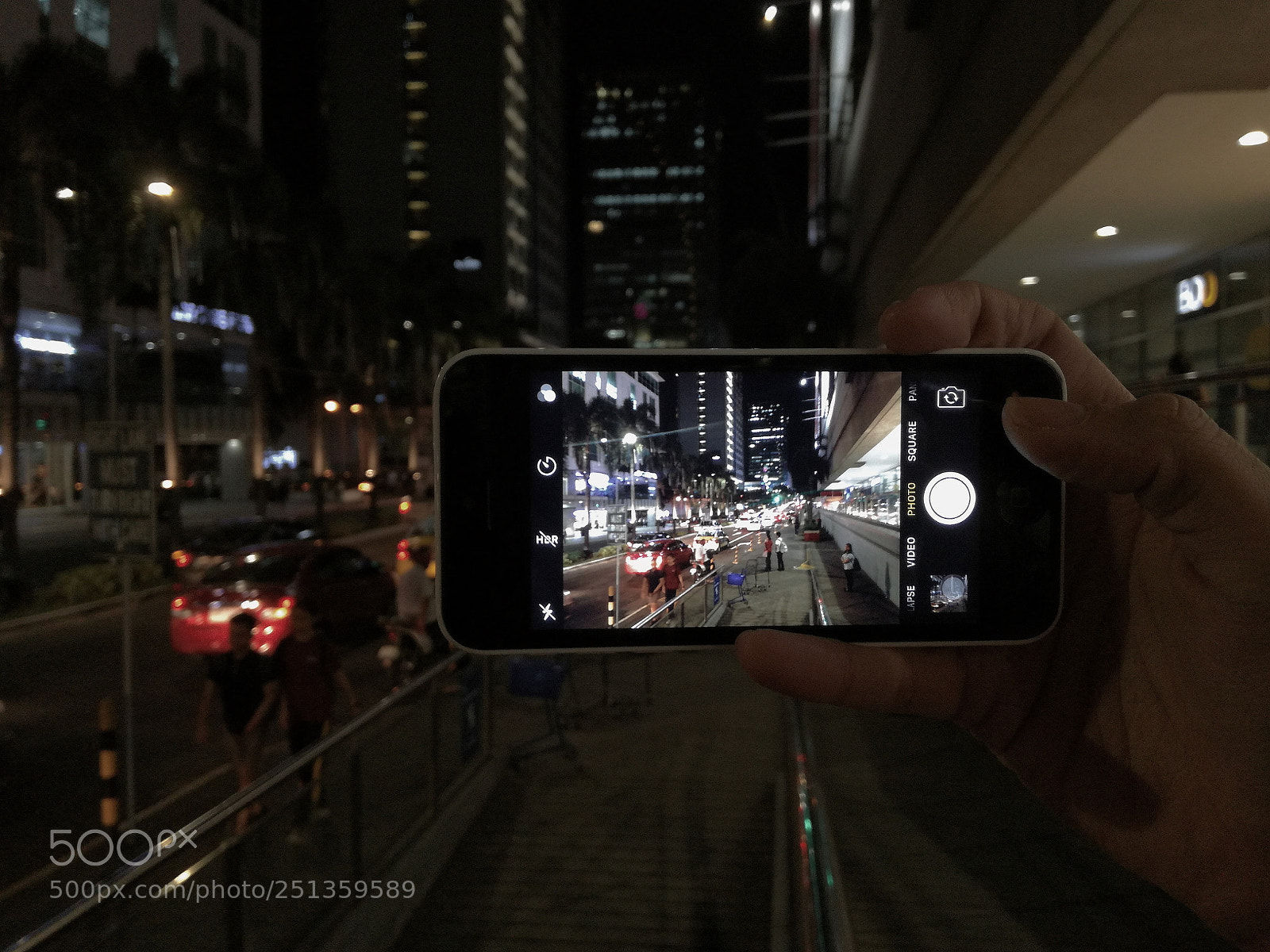 HUAWEI P9 LITE sample photo. Metro photography