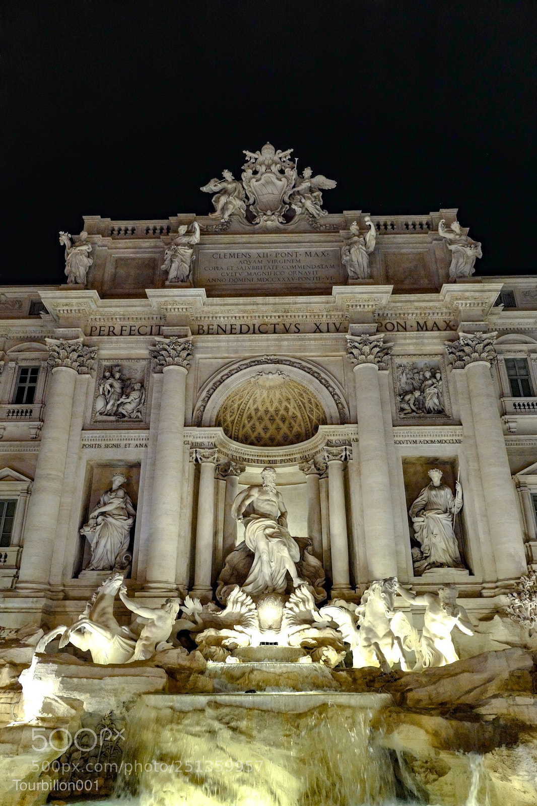 Leica Q (Typ 116) sample photo. Trevi fountain at night photography
