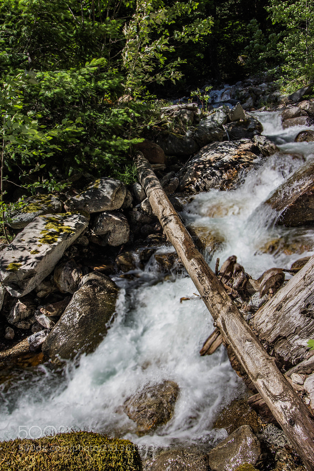 Canon EOS 1200D (EOS Rebel T5 / EOS Kiss X70 / EOS Hi) sample photo. Falls near diablo lake photography