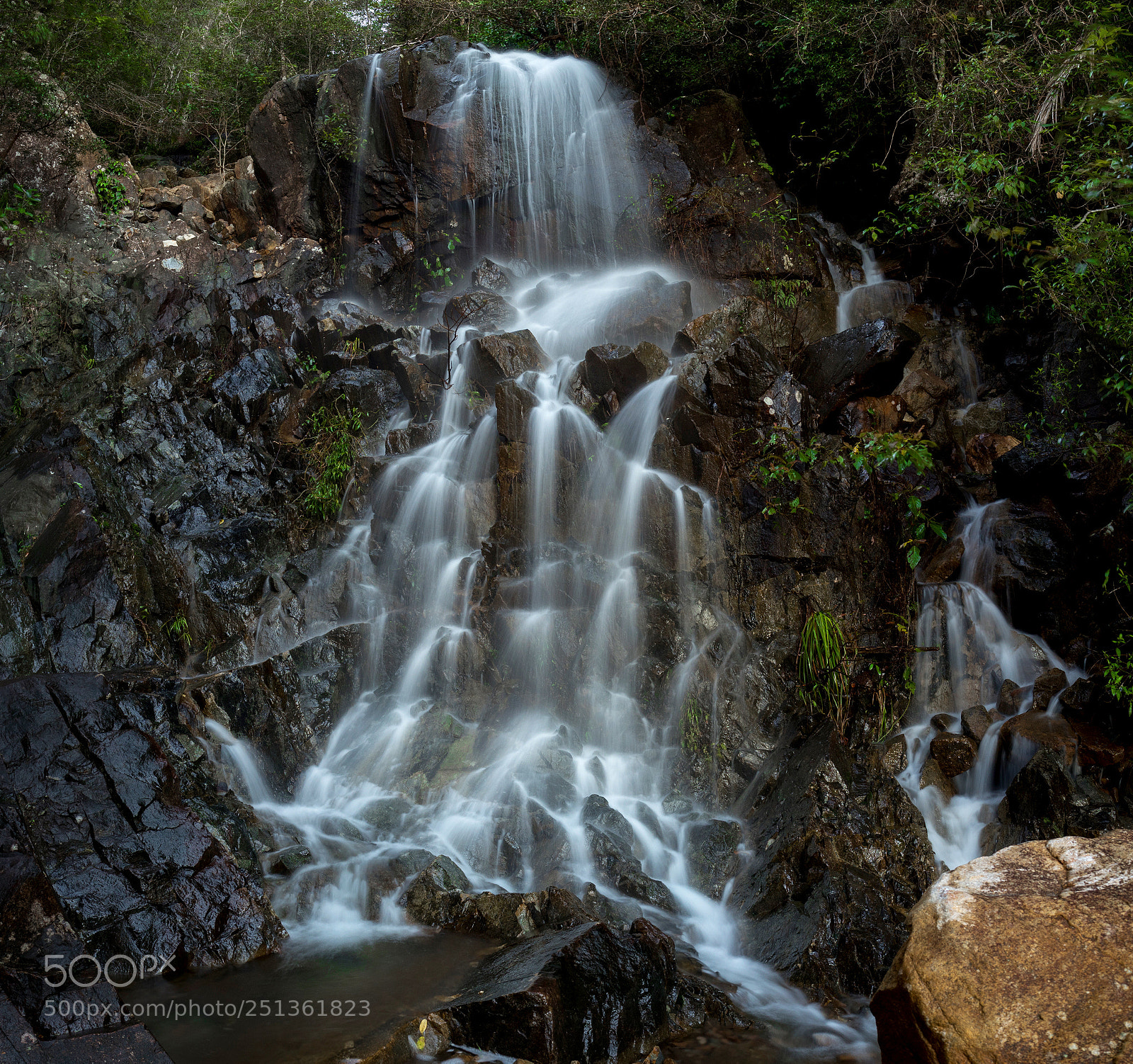 Canon EOS 5D Mark IV sample photo. Paluma national park photography