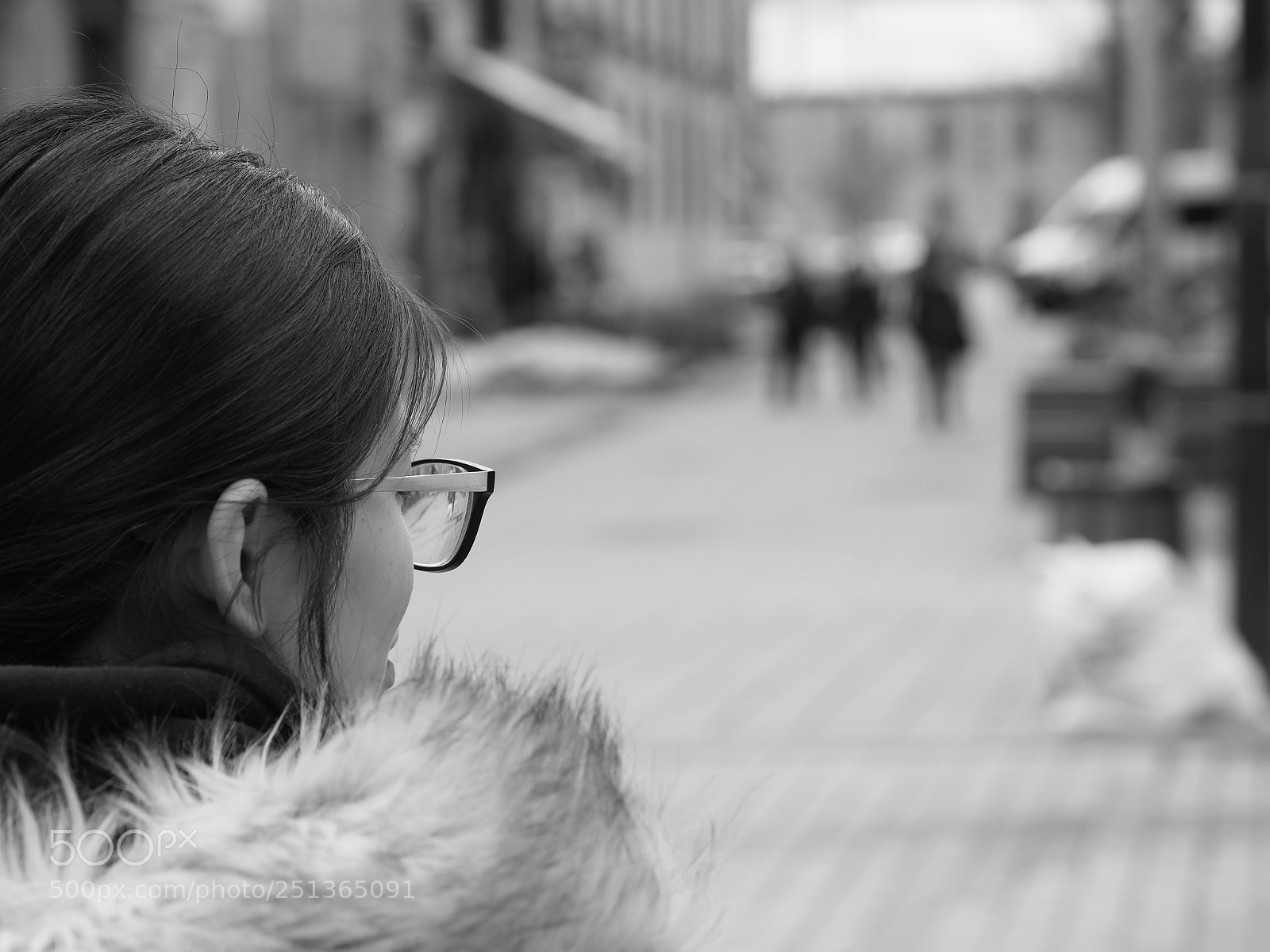 Olympus OM-D E-M1 Mark II sample photo. Looking through the glasses! photography