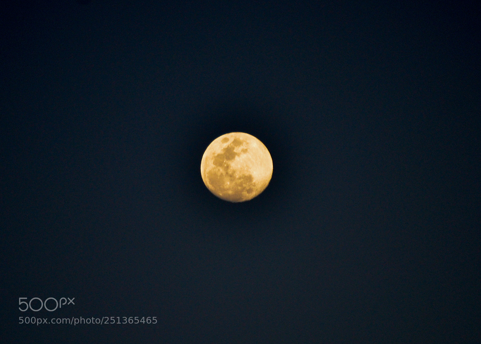 Nikon D5000 sample photo. Moon photography