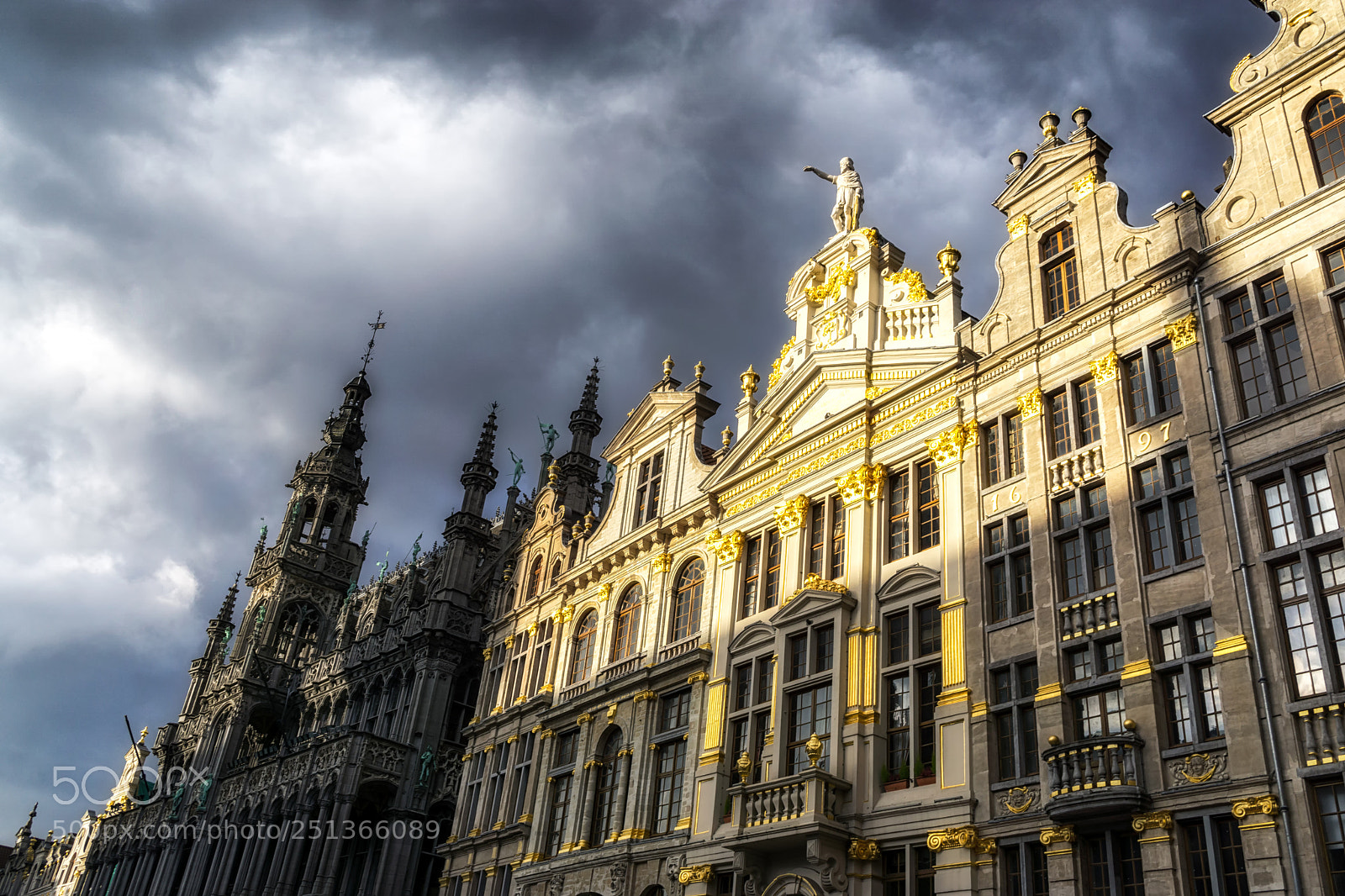 Sony a6000 sample photo. The grand place in photography