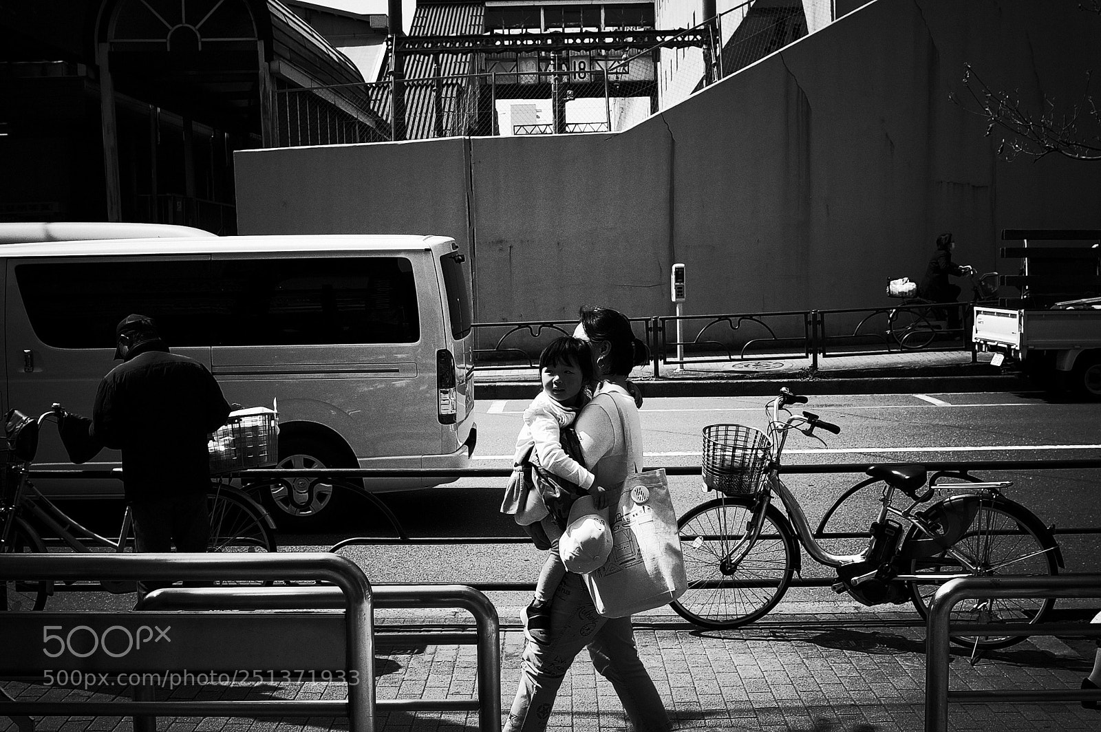 Ricoh GR II sample photo. Streets photography