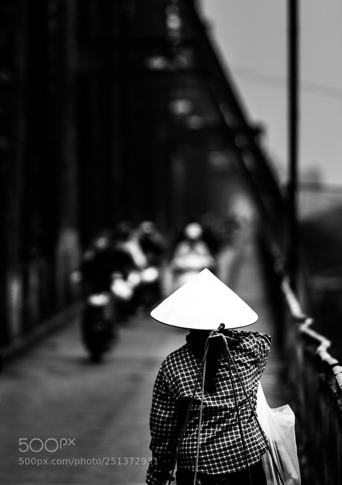Nikon D810 sample photo. Street vendor photography