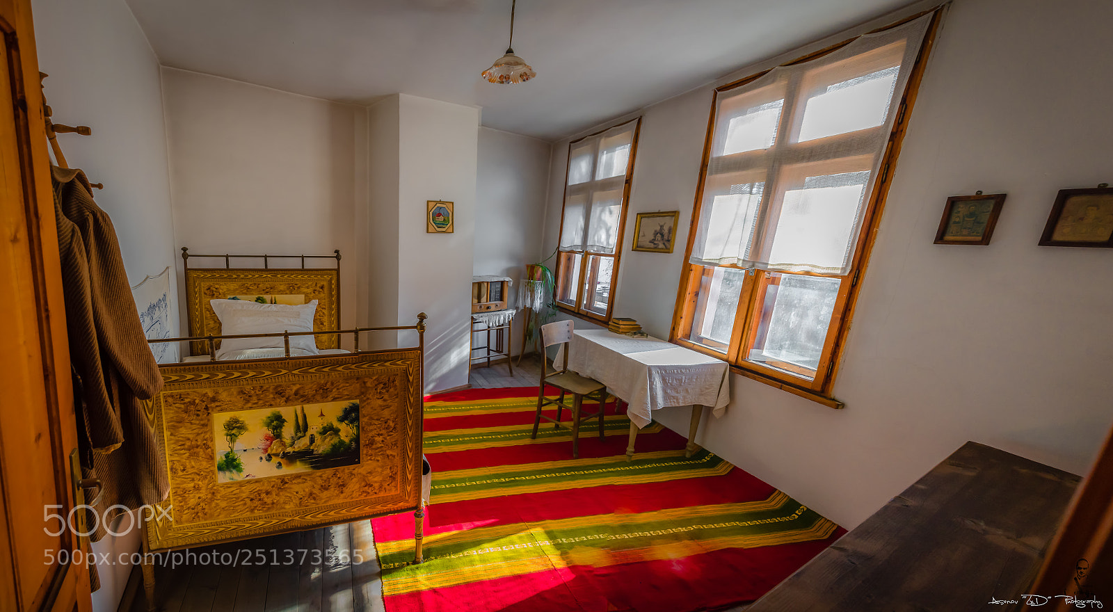 Nikon D5500 sample photo. Bulgarian retro room photography
