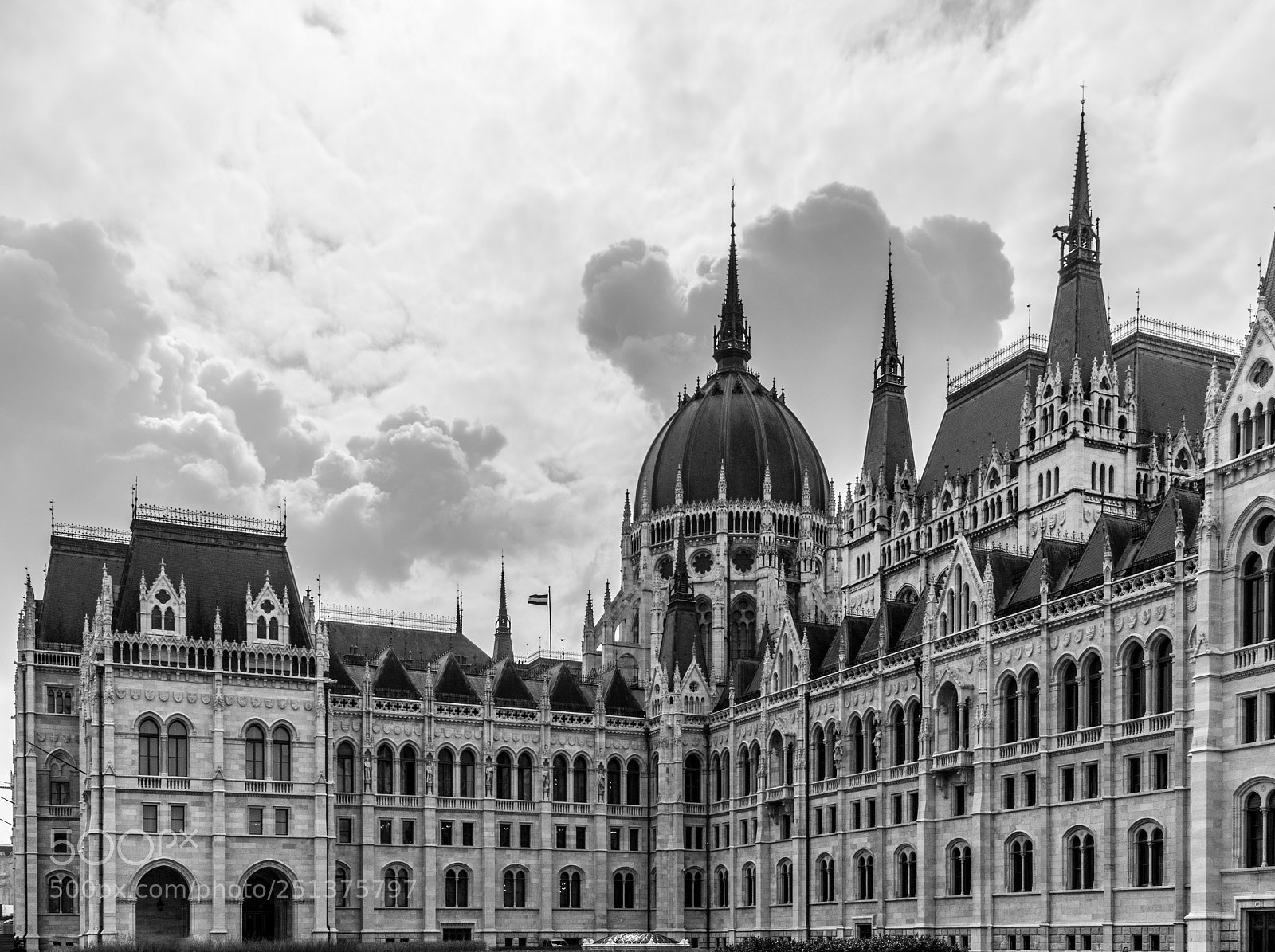 Sony a6500 sample photo. Hungarian parliament building photography
