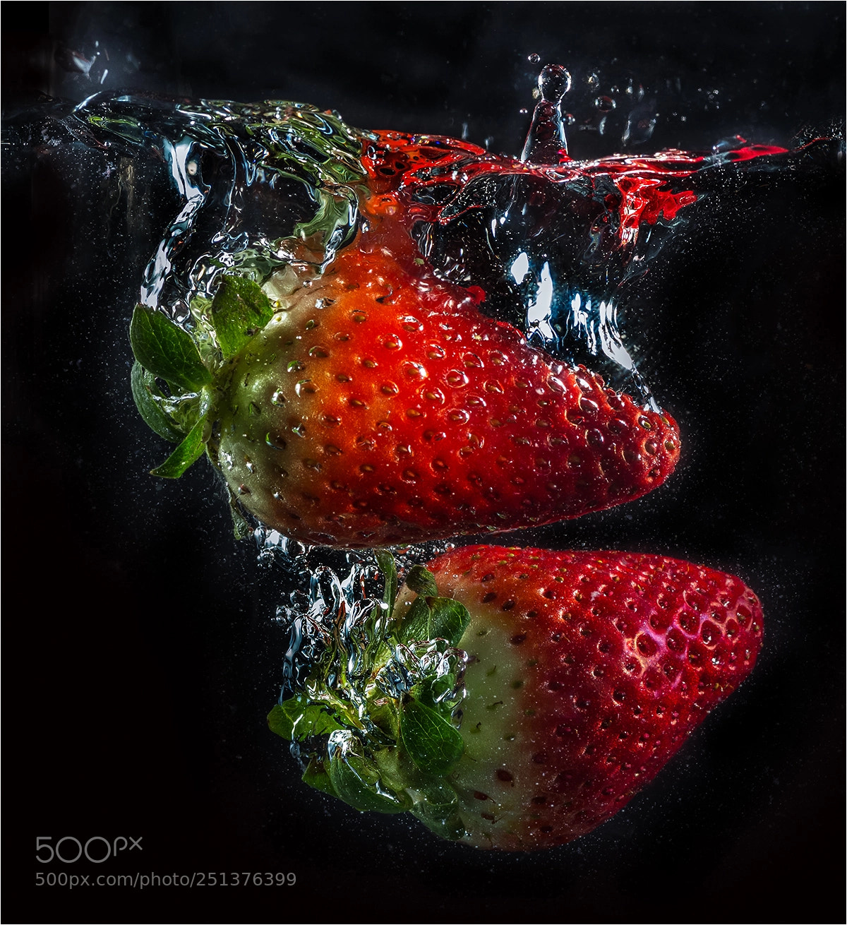 Canon EOS 60D sample photo. Strawberry under water photography