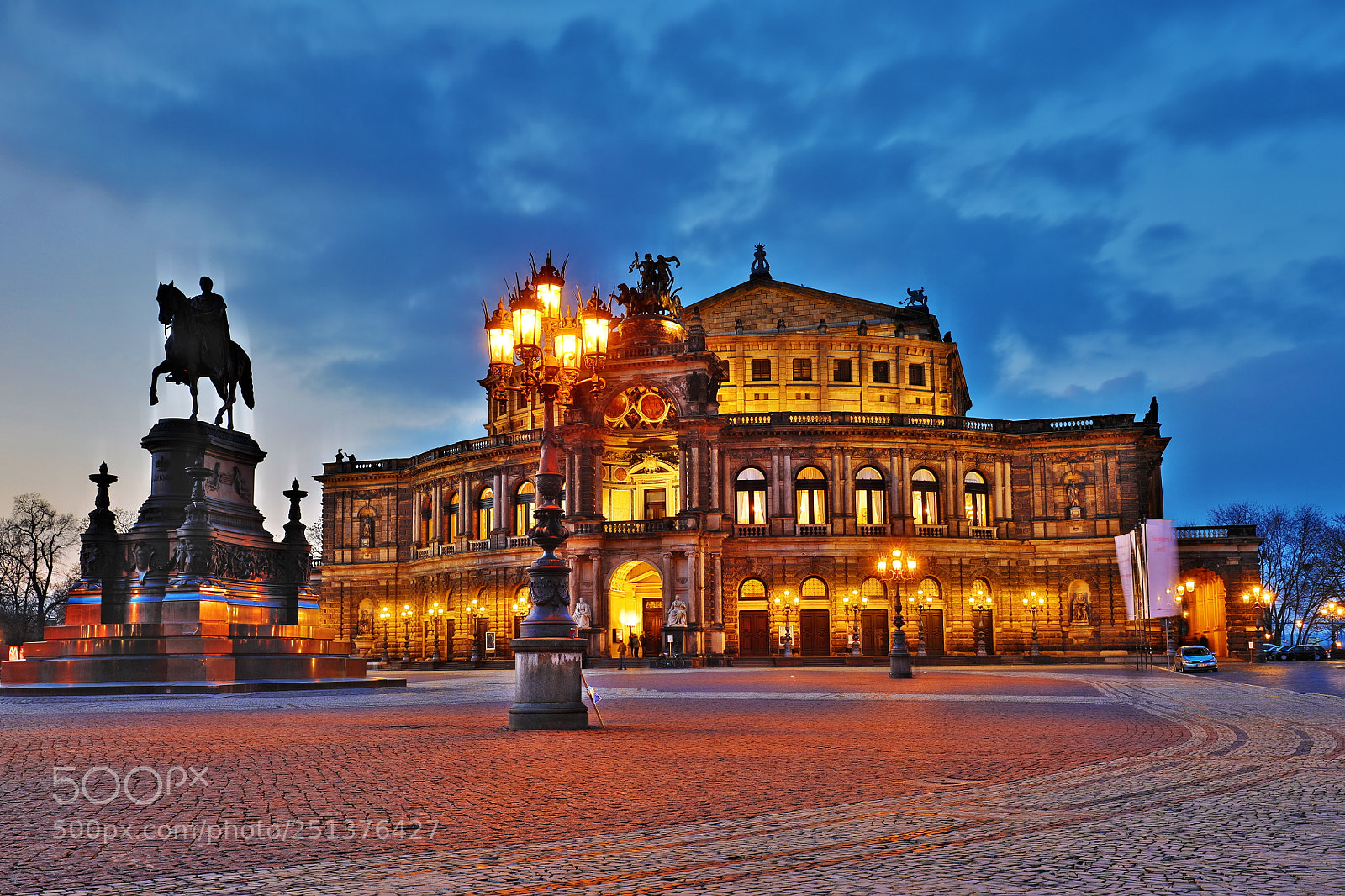 Canon EOS 5DS R sample photo. The semperoper photography