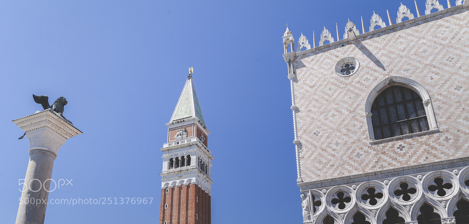 Canon EOS 5D Mark II sample photo. Vista of piazza san photography