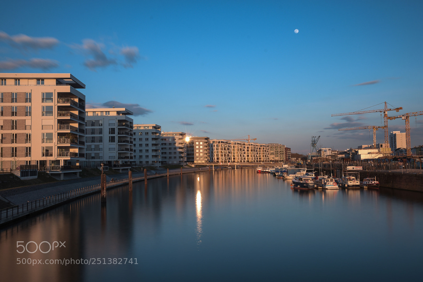 Nikon D7200 sample photo. Offenbach is almost alright photography