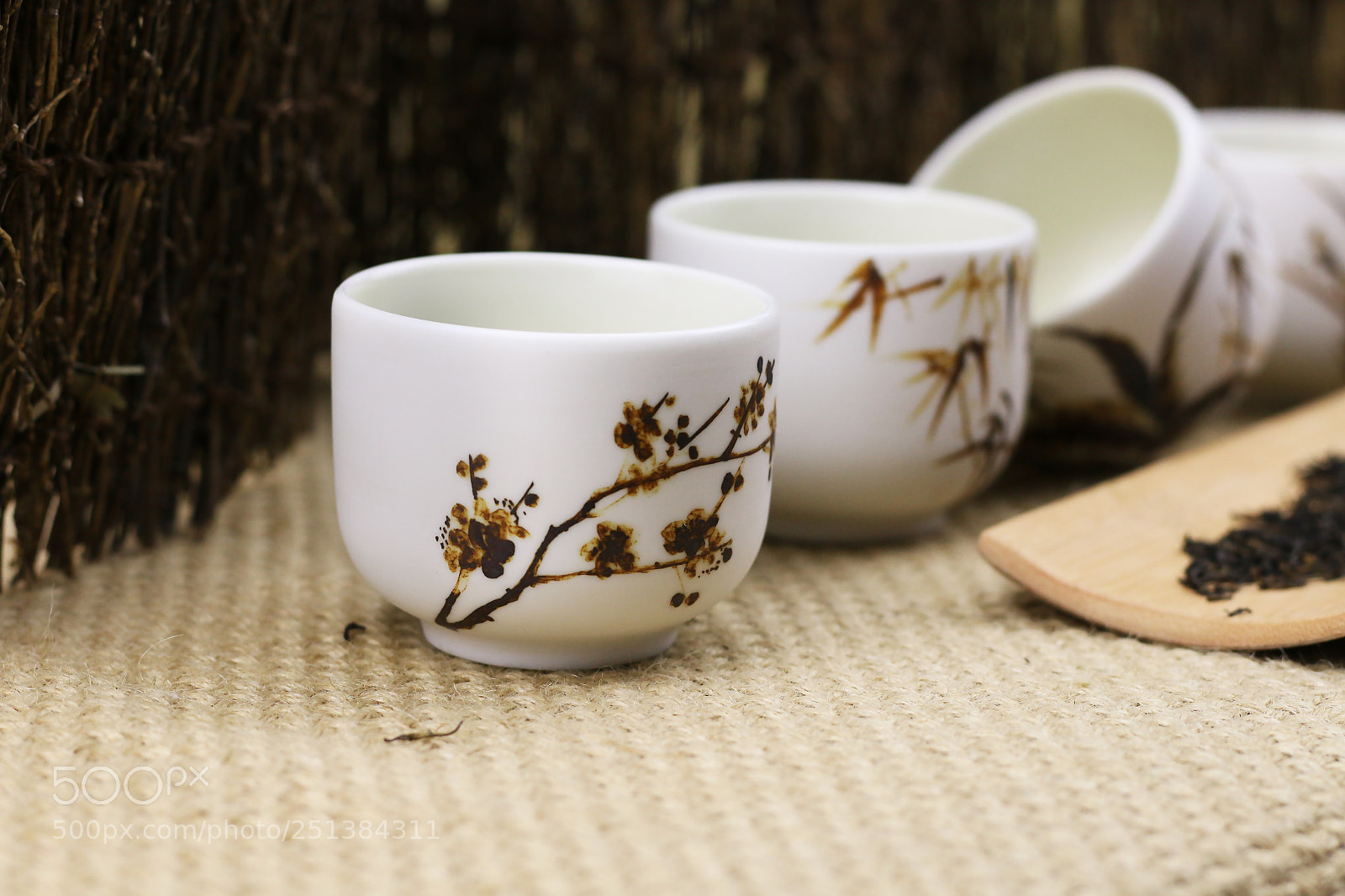 Canon EOS 70D sample photo. Cizhou ware teacup from photography