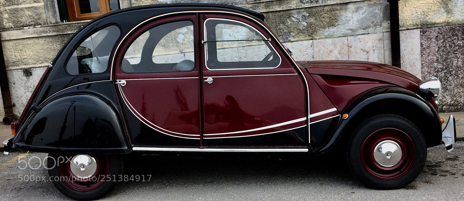Apple iPhone 5s sample photo. Vintage car... photography