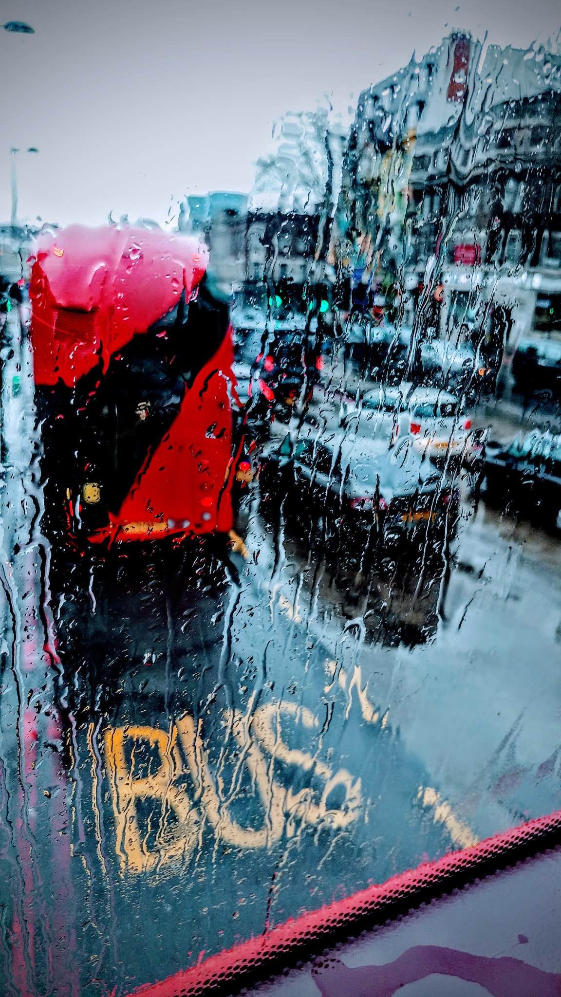 LG G5 SE sample photo. Front seat rain photography