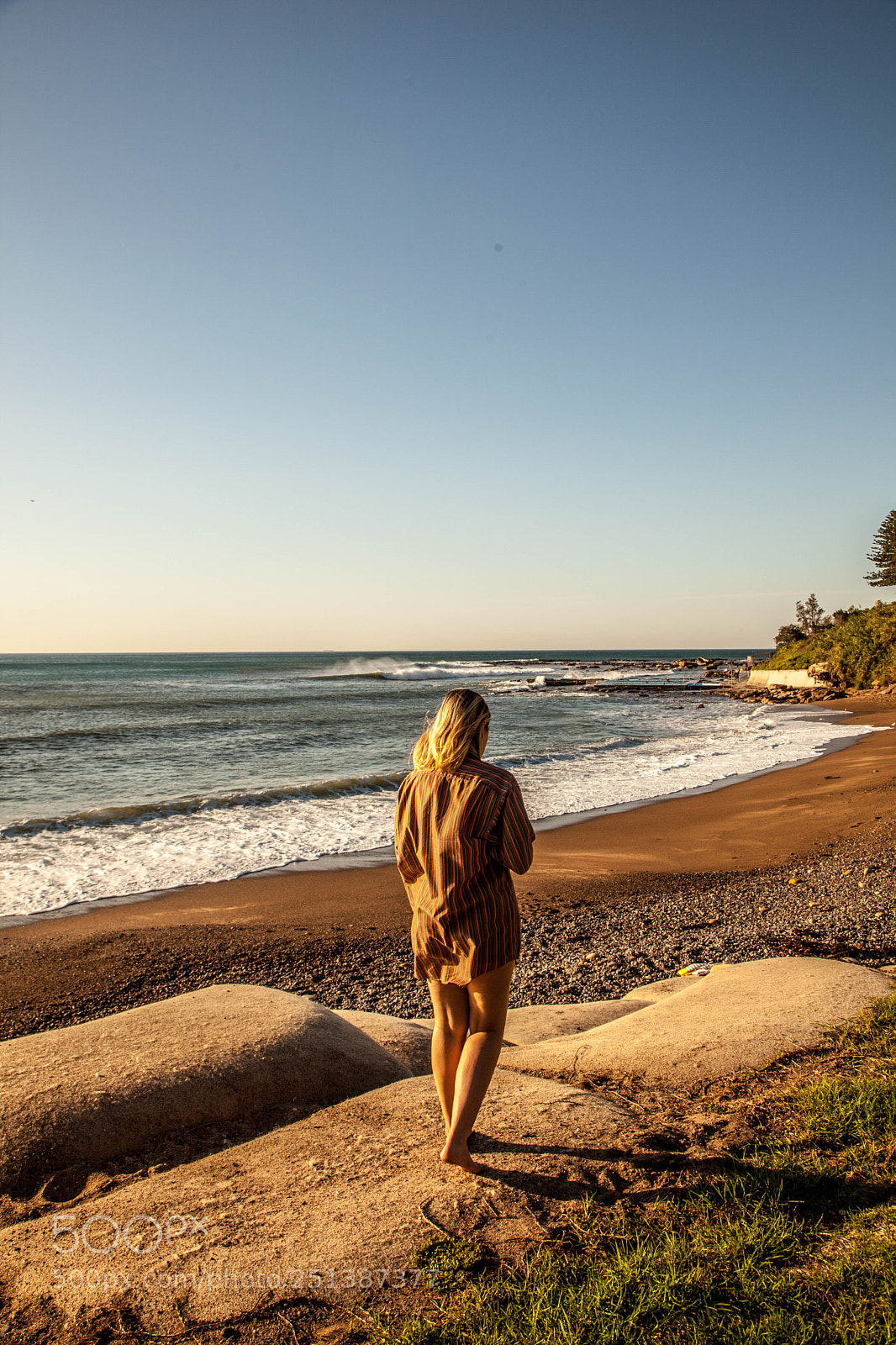 Canon EOS 5D Mark II sample photo. Beach bum photography