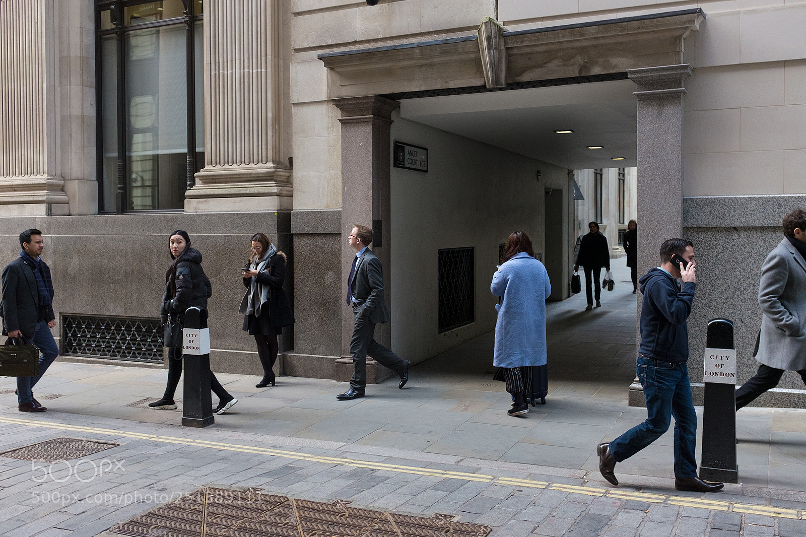 Fujifilm X100S sample photo. Throgmorton230318 photography
