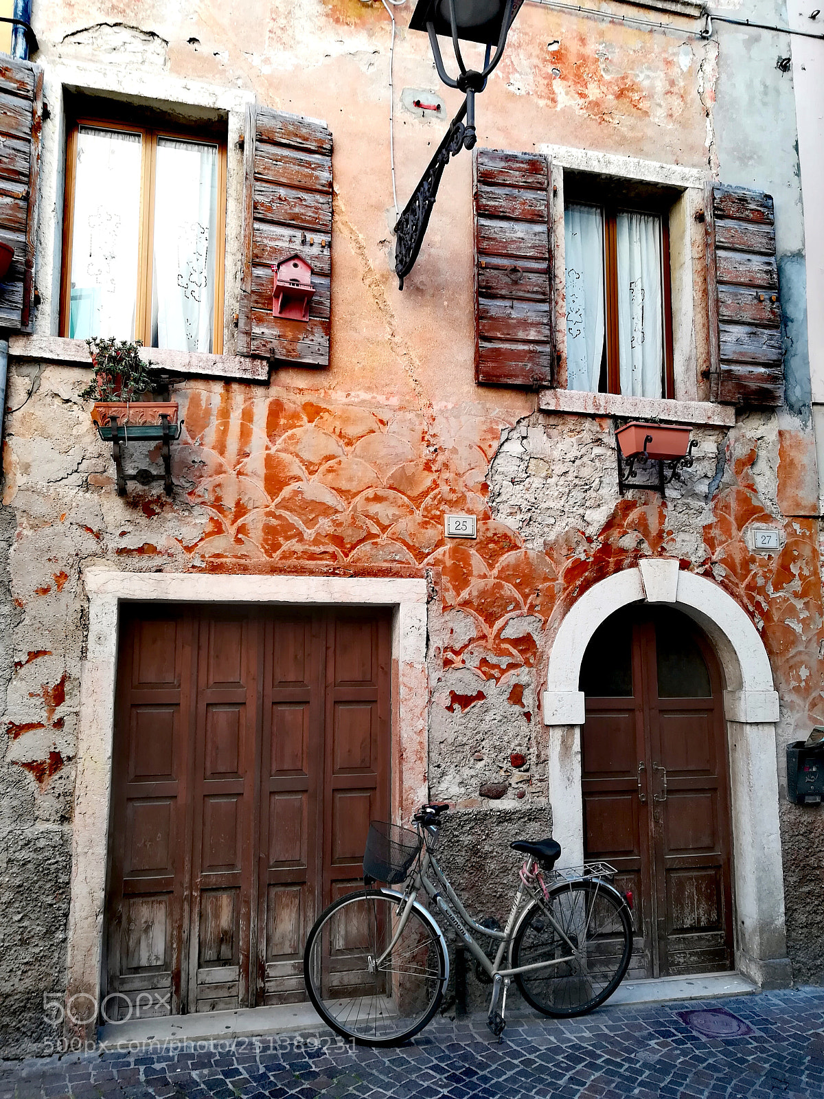 HUAWEI PRA-LX1 sample photo. City bike photography