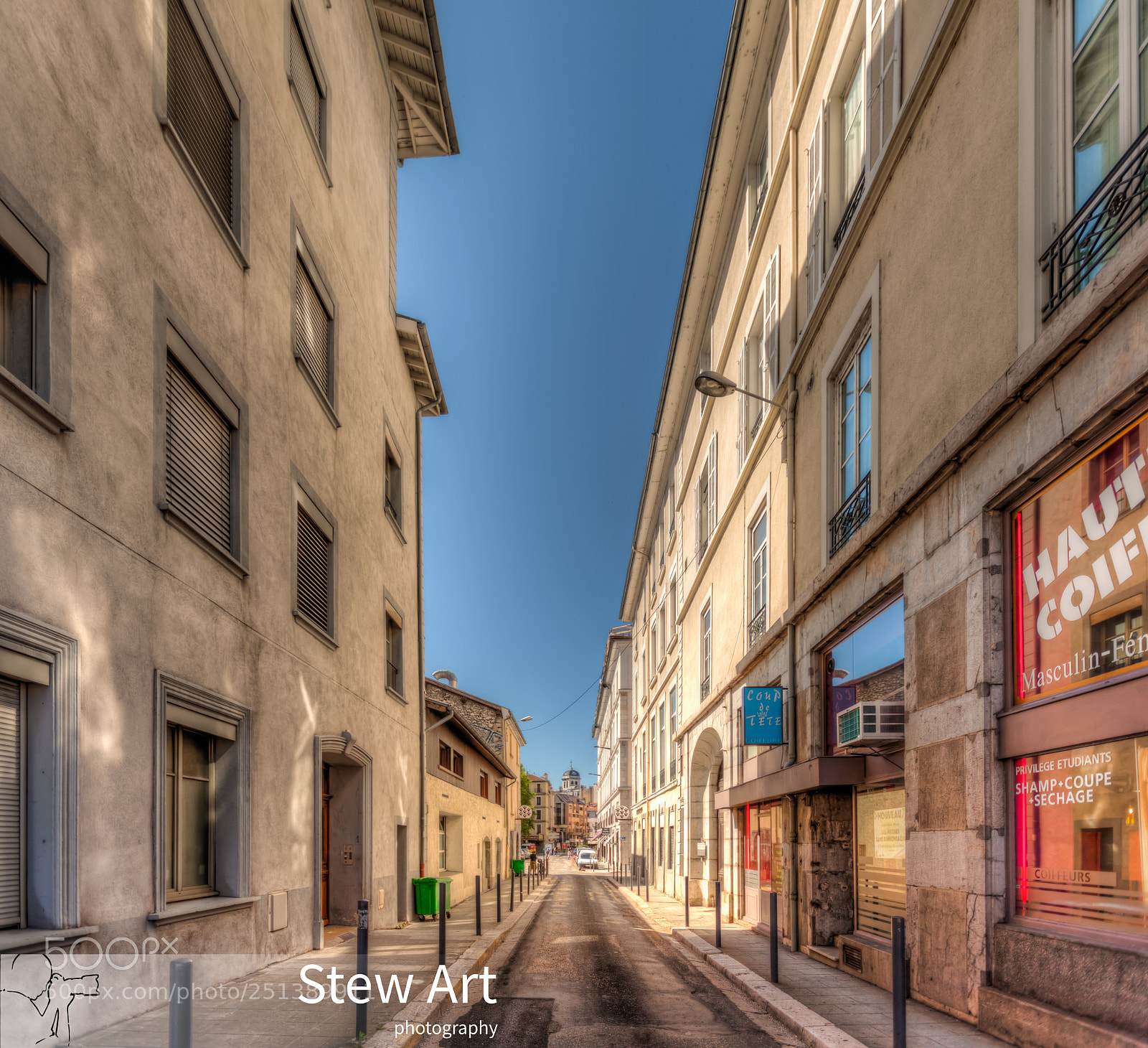 Canon EOS 5D Mark II sample photo. Roadtrip france photography
