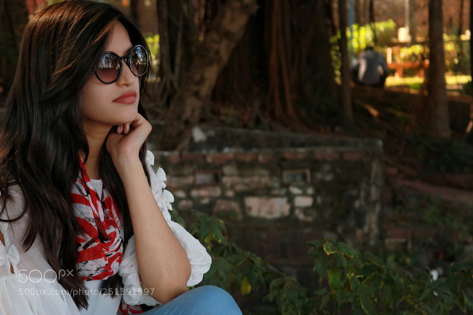 Canon EOS 750D (EOS Rebel T6i / EOS Kiss X8i) sample photo. Thinker photography