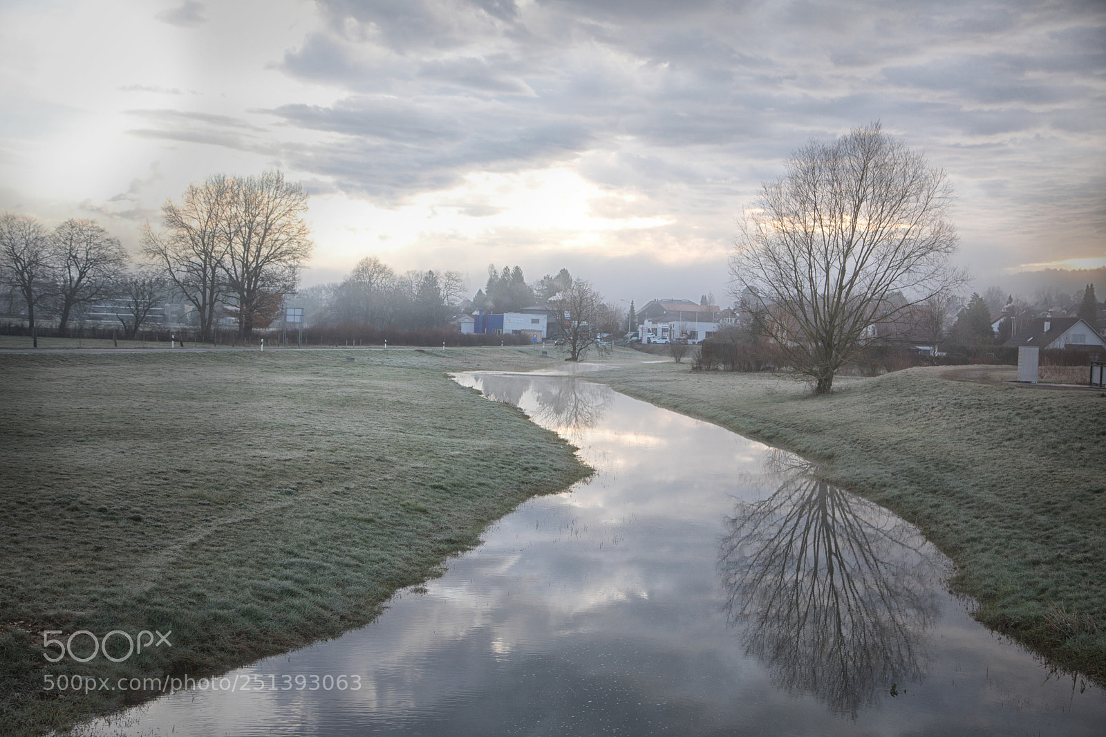 Canon EOS 5D Mark IV sample photo. Creugenat ville photography