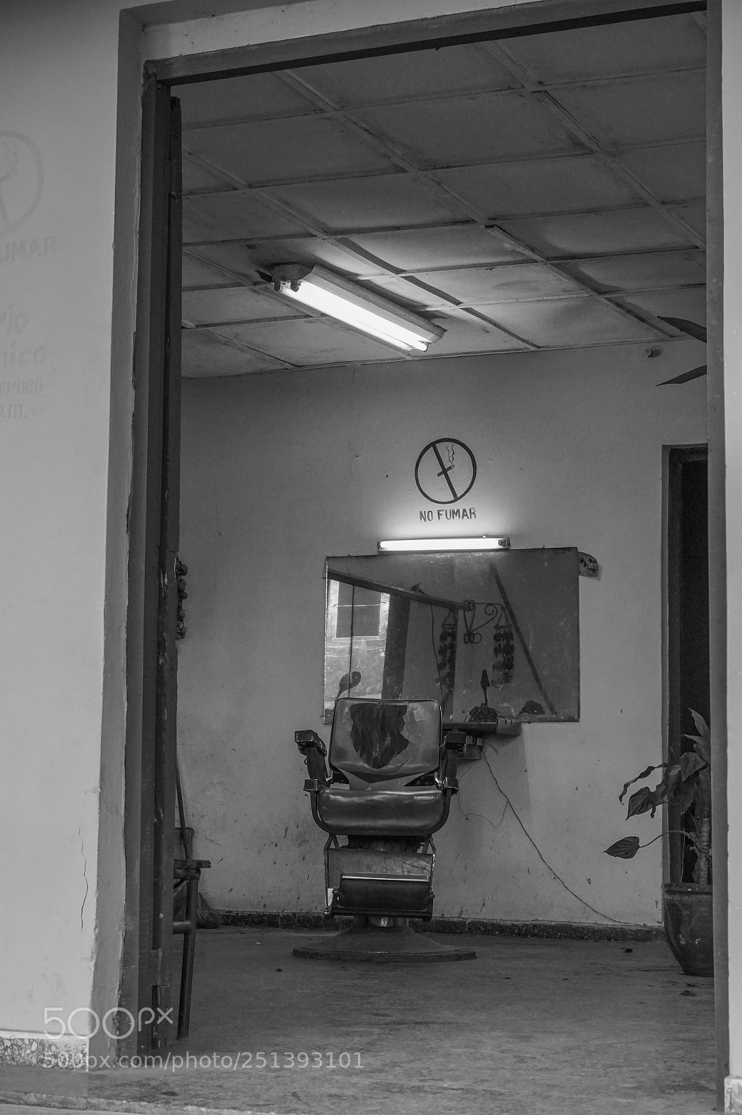 Sony Alpha a5000 (ILCE 5000) sample photo. Empty seat photography