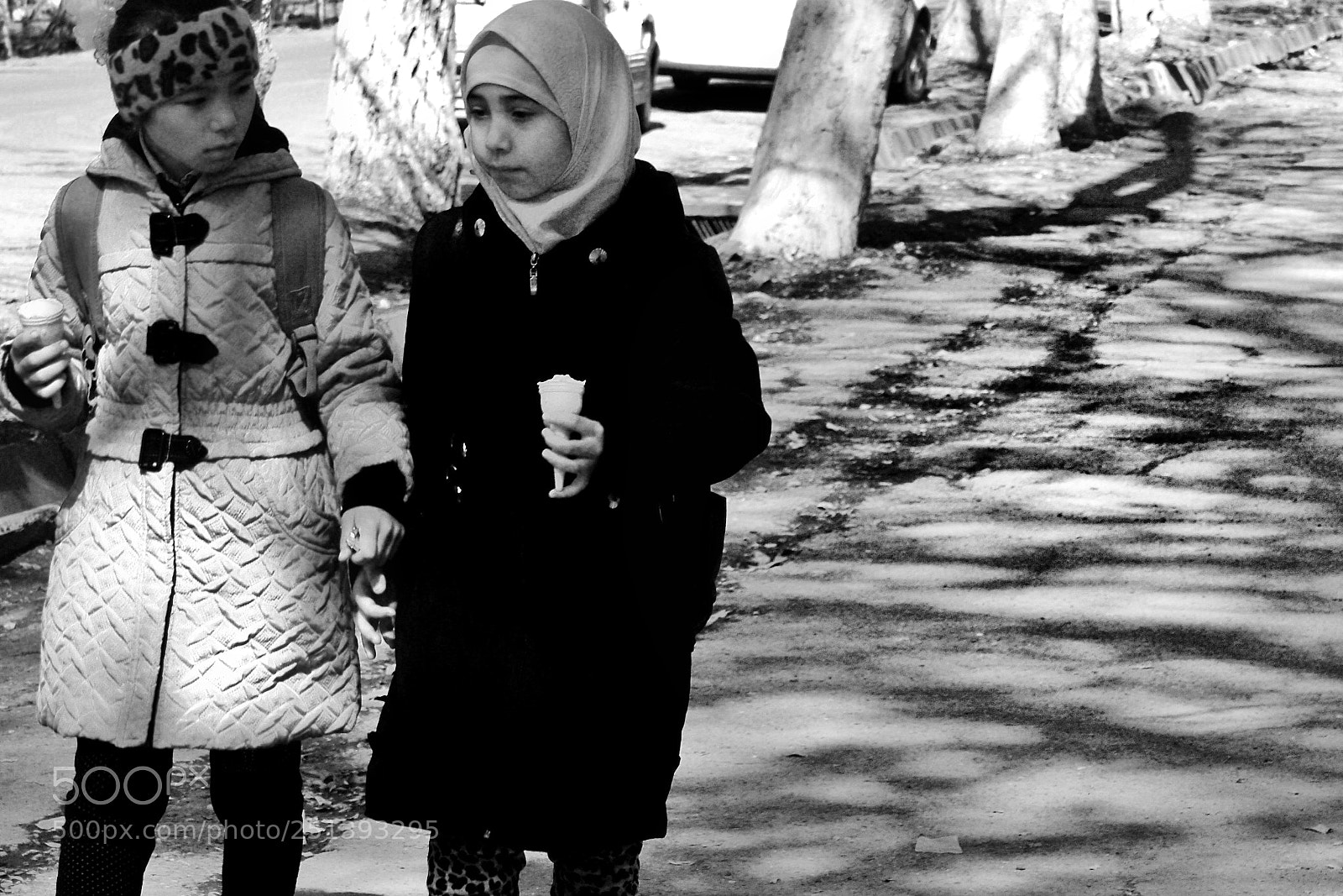 Sony Alpha DSLR-A200 sample photo. Street life in central photography