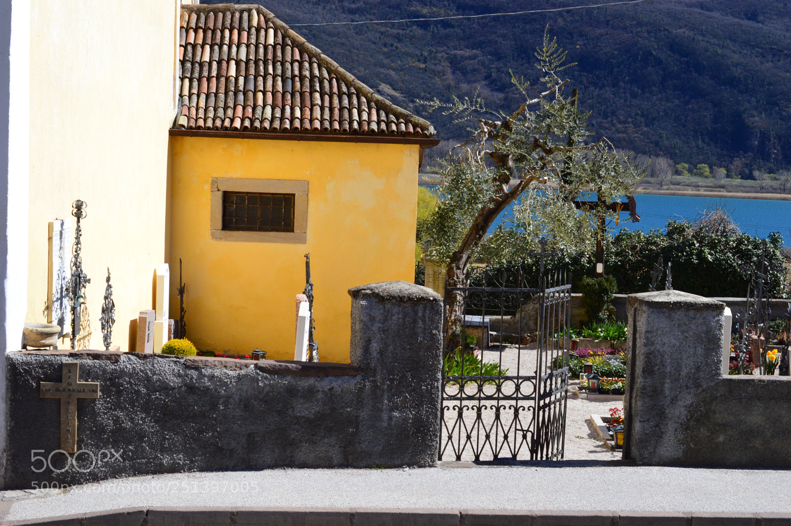Nikon D3200 sample photo. I wish you a photography