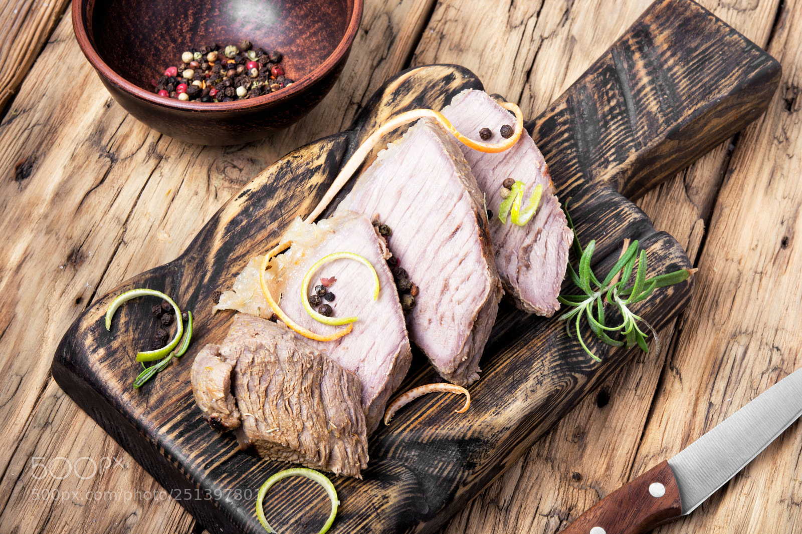 Nikon D7100 sample photo. Schnitzel on kitchen cutting photography