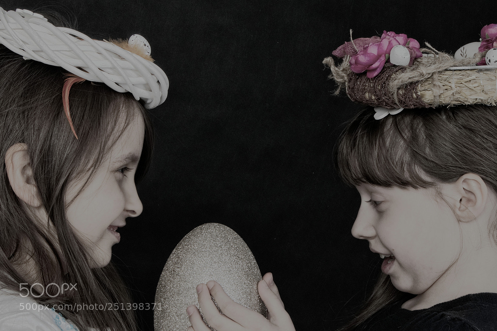 Sony Alpha DSLR-A450 sample photo. Healthy and happy easter photography