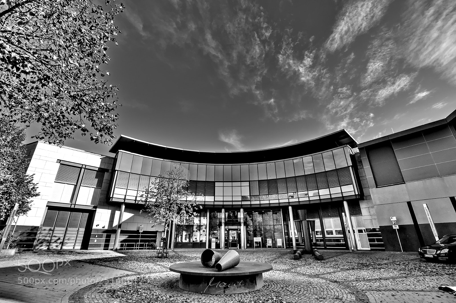 Nikon D90 sample photo. Mini-bundesbank photography