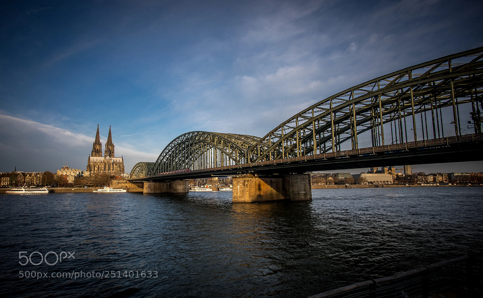 Canon EOS 5D Mark IV sample photo. The cathedral of cologne photography