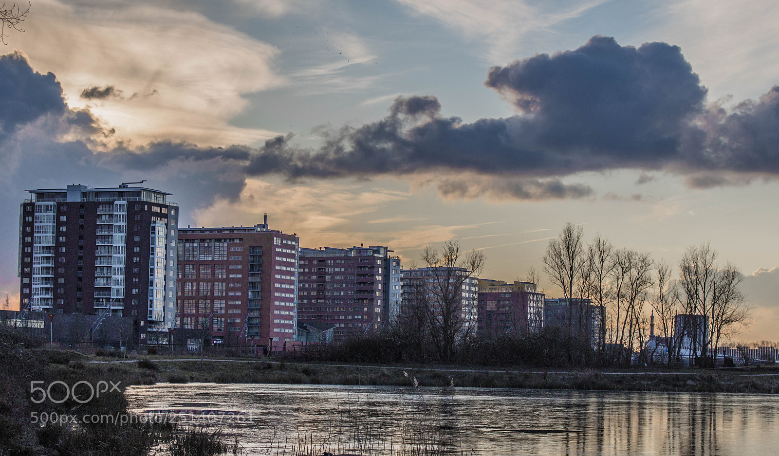 Canon EOS 100D (EOS Rebel SL1 / EOS Kiss X7) sample photo. Rooms with a view photography