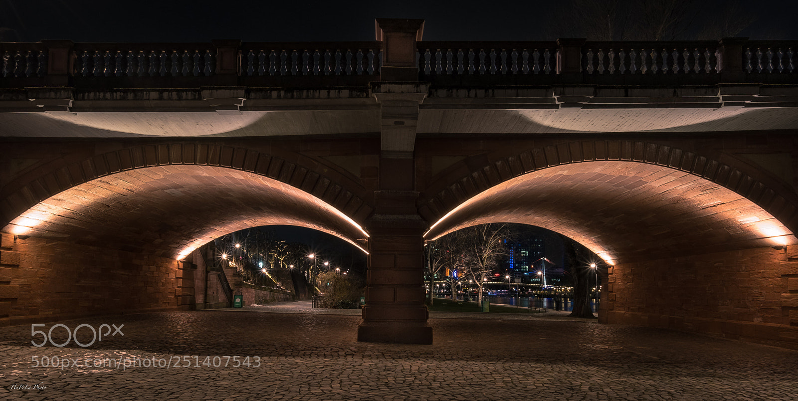 Fujifilm X-T2 sample photo. Bridge bow - eye photography