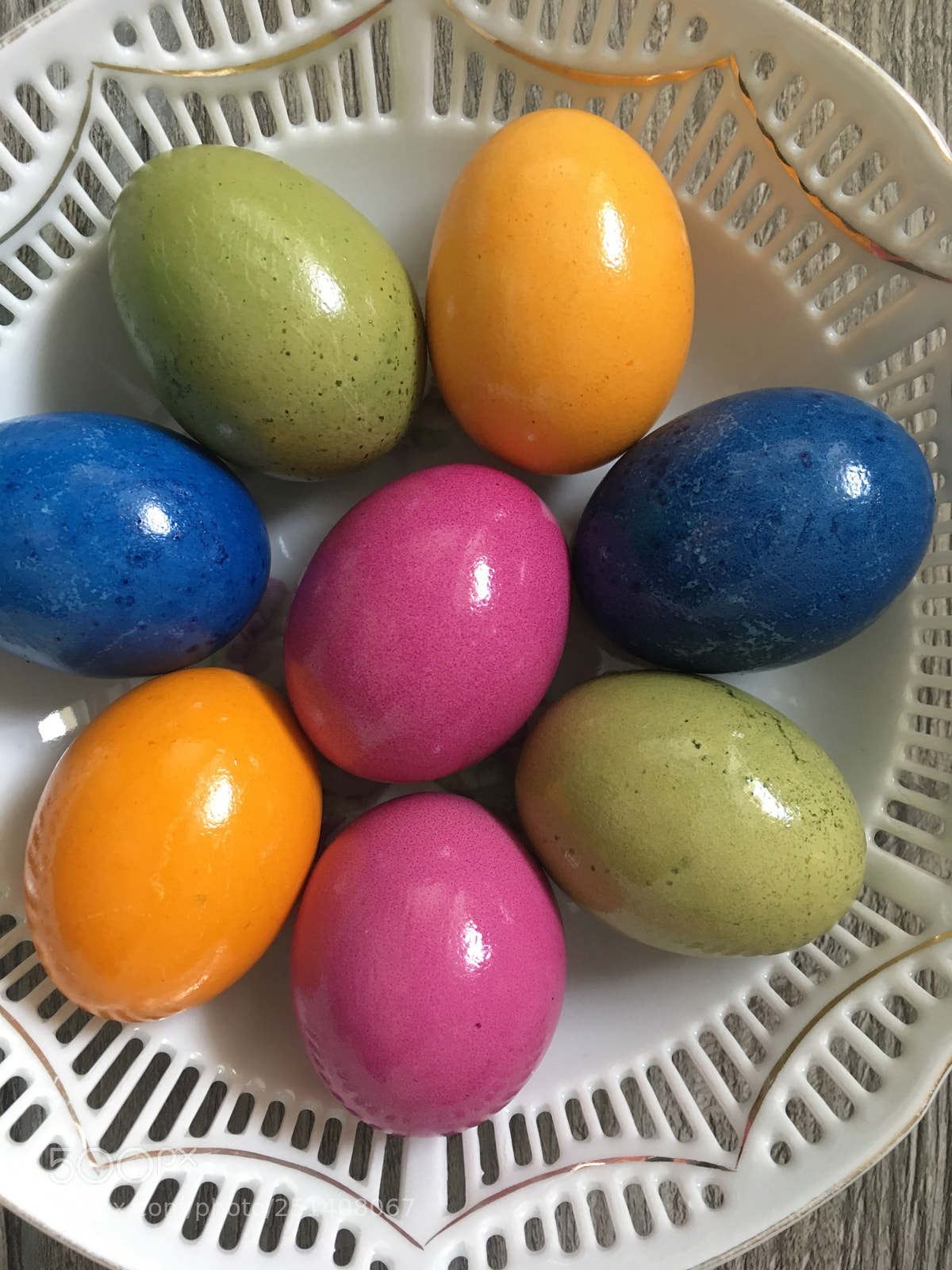 Apple iPhone SE sample photo. Happy easter photography