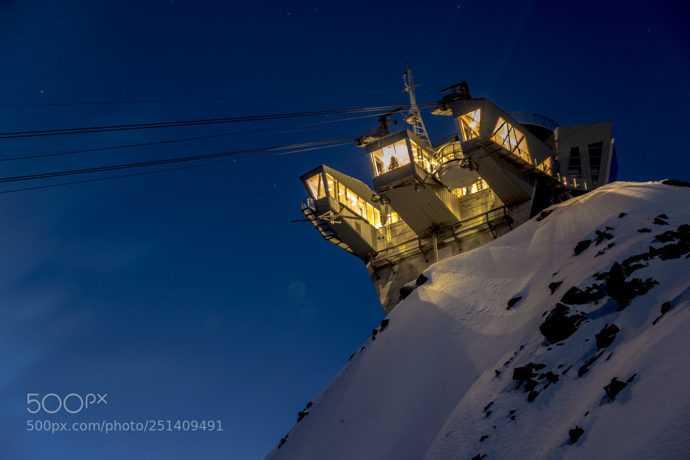Canon EOS 1300D (EOS Rebel T6 / EOS Kiss X80) sample photo. Montblanc by night photography